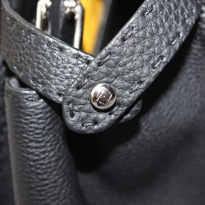 Super A Quality Fendi Mens SELLERIA PEEKABOO Original Leather Bag - Click Image to Close
