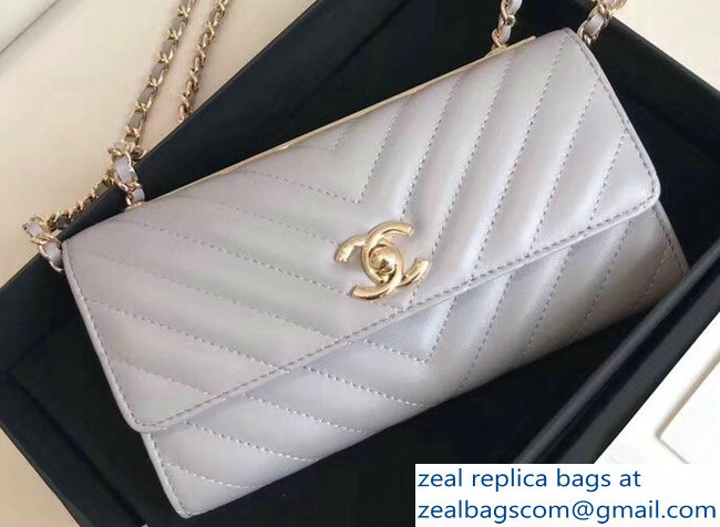 Chanel Chevron Trendy CC Wallet On Chain Flap Bag Light Gray 2018