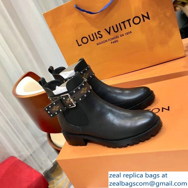 Louis Vuitton Discovery Flat Ankle Boots 1A4GZL Studs Buckled Strap 2018