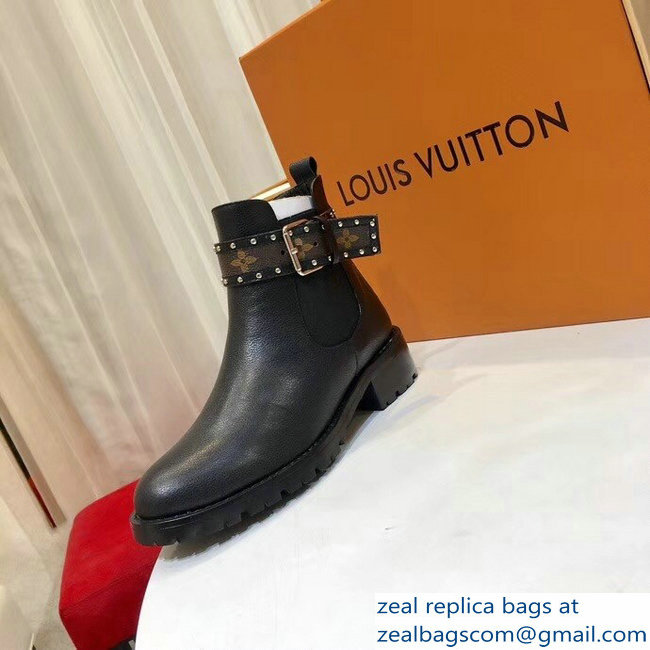 Louis Vuitton Discovery Flat Ankle Boots 1A4GZL Studs Buckled Strap 2018