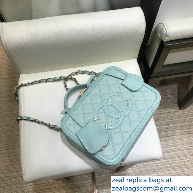 Chanel CC Filigree Grained Vanity Case Bag A93343 Pale Green 2018 - Click Image to Close