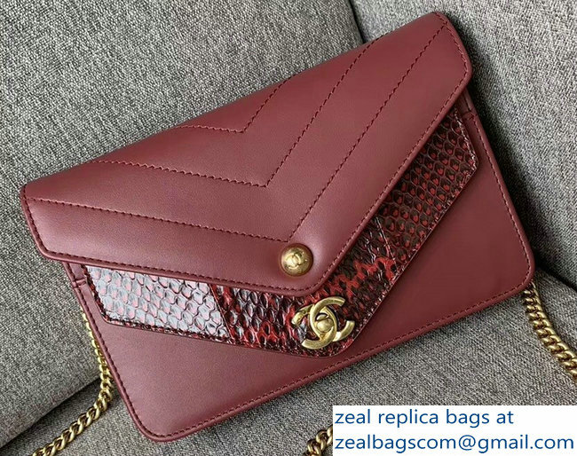 Chanel Chevron Calfskin/Elaphe Wallet On Chain WOC Bag Date Red 2018