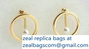 Chloe Pearl Earrings