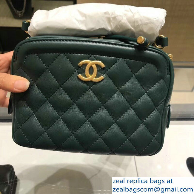 Chanel Calfskin CC Vanity Case Small Bag A57905 Green 2018