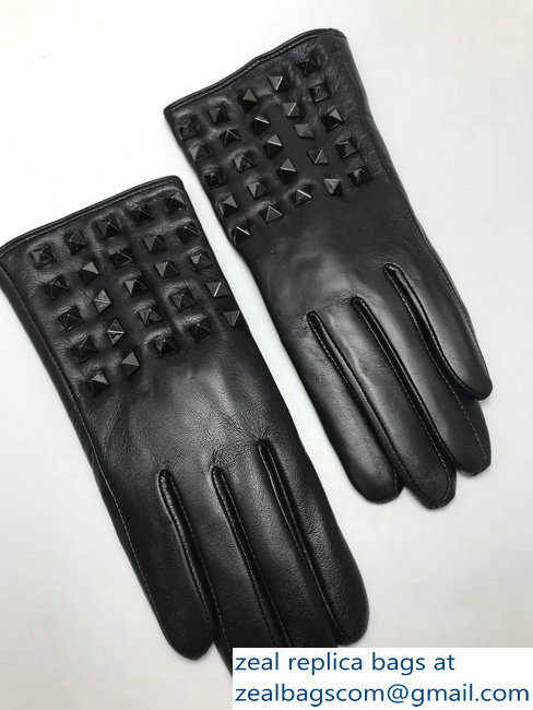 Valentino Gloves VLTN02