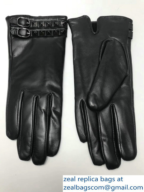 Valentino Gloves VLTN03