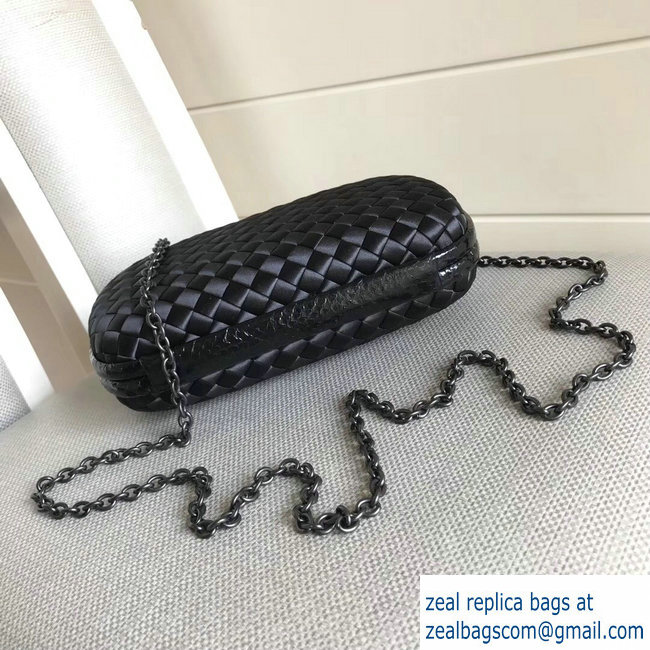 Bottega Veneta Intrecciato Chain Knot Clutch Bag Black 2018 - Click Image to Close