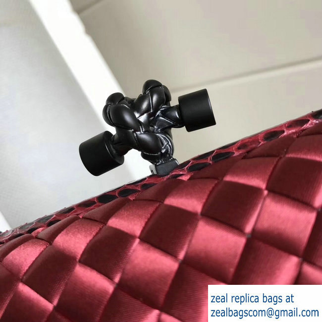 Bottega Veneta Intrecciato Chain Knot Clutch Bag red 2018 - Click Image to Close