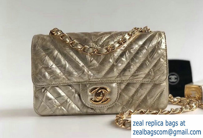 Chanel crumpled calfskin 1116 classic flap bag gold with golden hardware