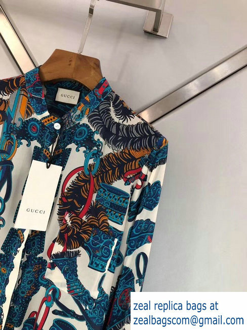 Gucci spring 2019 blue silk shirt - Click Image to Close