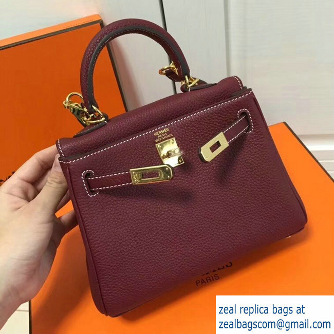 Hermes mini kelly 20 bag Burgundy in clemence leather with golden hardware