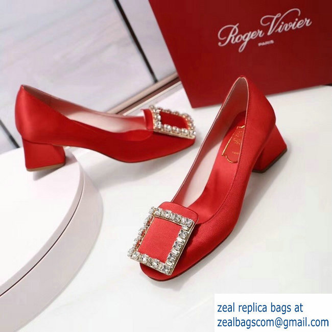 Roger Vivier Velvet Heel 4.5cm Tres Vivier Strass Buckle Pumps Red 2018 - Click Image to Close