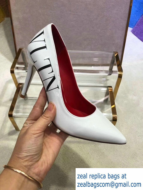 VALENTINO VLTN PATENT PUMP 9.5CM white - Click Image to Close