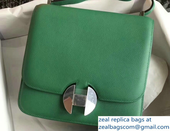 Hermes 2002 - 26 Bag Bamboo Green In Evercolor Calfskin With Adjustable Strap - Click Image to Close