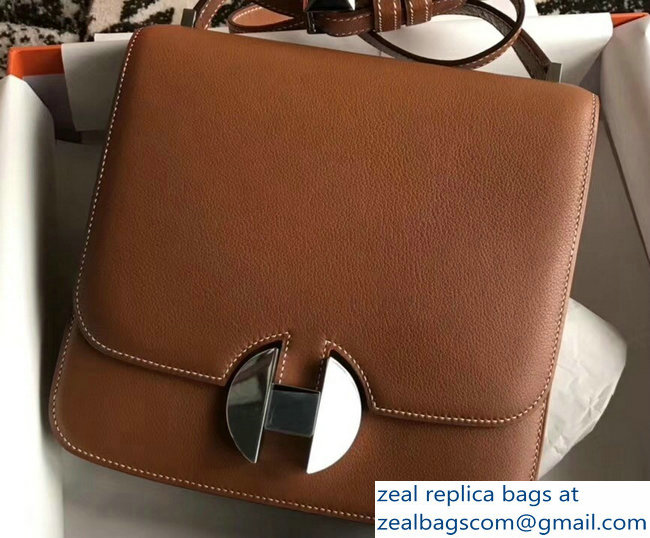 Hermes 2002 - 26 Bag Brown In Evercolor Calfskin With Adjustable Strap