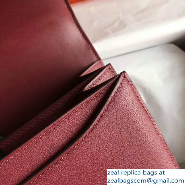 Hermes 2002 - 26 Bag Burgundy In Evercolor Calfskin With Adjustable Strap