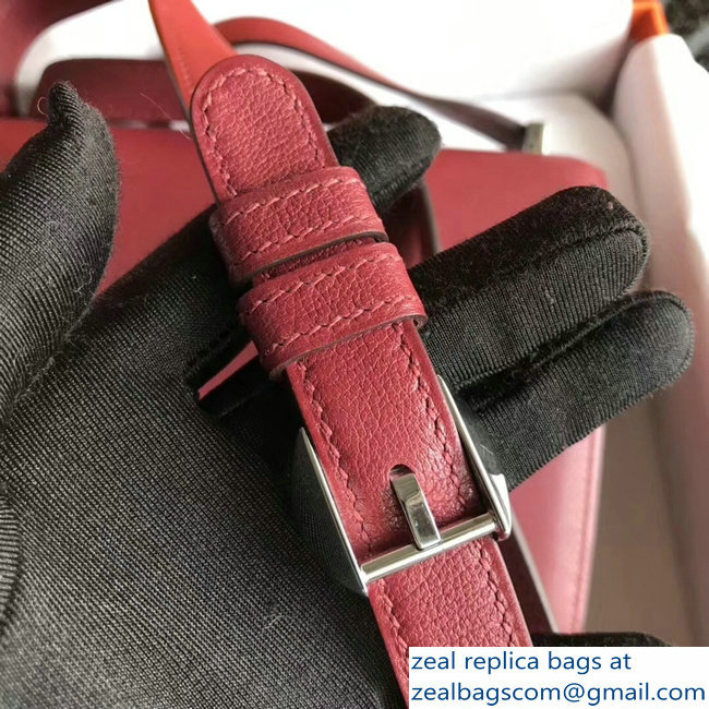 Hermes 2002 - 26 Bag Burgundy In Evercolor Calfskin With Adjustable Strap - Click Image to Close