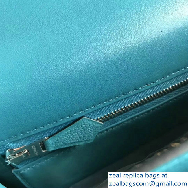 Hermes 2002 - 26 Bag Denim Blue In Evercolor Calfskin With Adjustable Strap