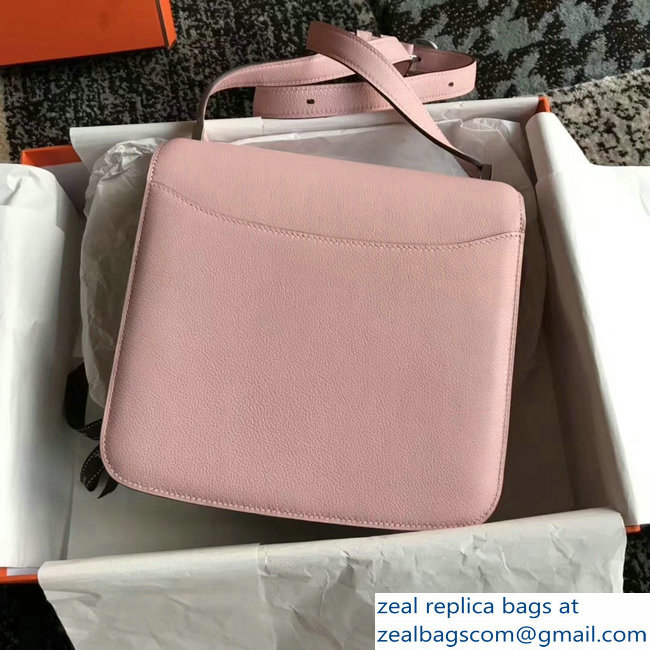 Hermes 2002 - 26 Bag Pink In Evercolor Calfskin With Adjustable Strap - Click Image to Close