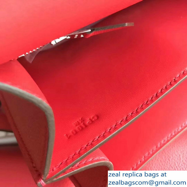 Hermes 2002 - 26 Bag Red In Evercolor Calfskin With Adjustable Strap