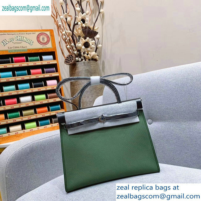 Hermes Herbag Zip 31 Bag in Original Quality Black/Green