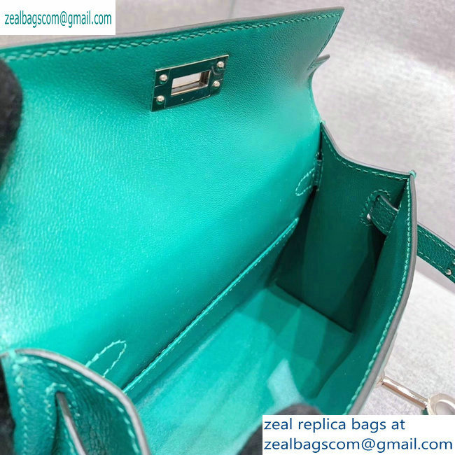 Hermes Mini Kelly II Bag in Original Chevre Leather Green