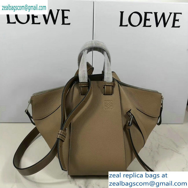 Loewe Classic Calf Hammock Small Bag Grained Camel