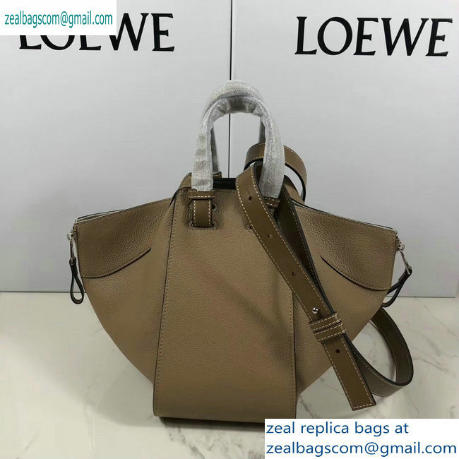 Loewe Classic Calf Hammock Small Bag Grained Camel