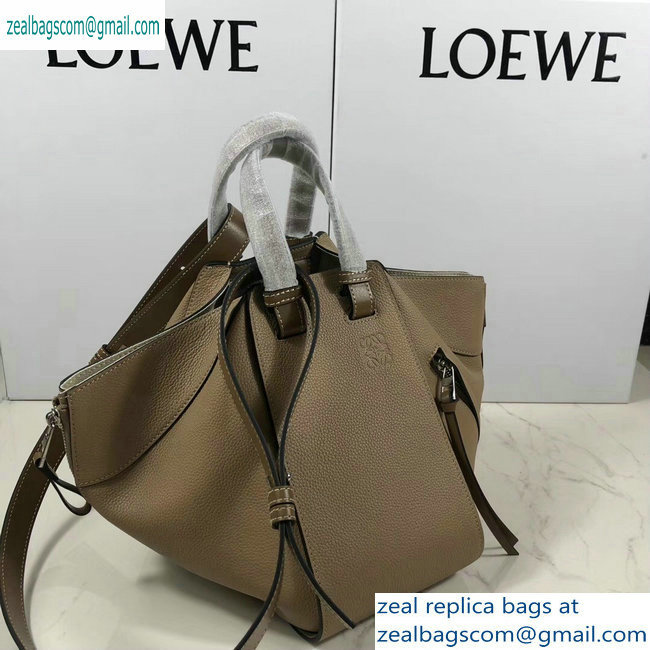 Loewe Classic Calf Hammock Small Bag Grained Camel