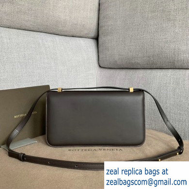 Bottega Veneta BV Classic Ronde Shoulder Bag Coffee 2019 - Click Image to Close