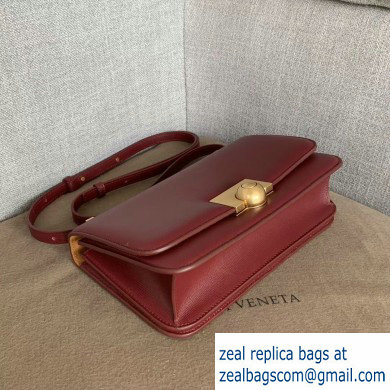 Bottega Veneta BV Classic Ronde Shoulder Bag Grained Dark Red 2019 - Click Image to Close