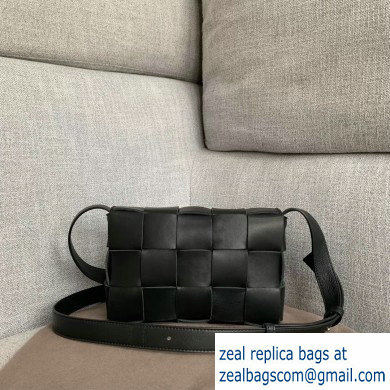 Bottega Veneta Cassette Crossbody Bag In Maxi Weave Black 2019 - Click Image to Close