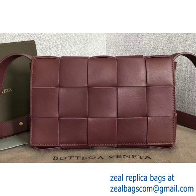 Bottega Veneta Cassette Crossbody Bag In Maxi Weave Burgundy 2019