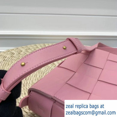 Bottega Veneta Cassette Crossbody Bag In Maxi Weave Pink 2019 - Click Image to Close