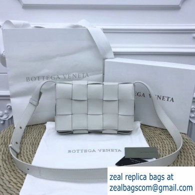Bottega Veneta Cassette Crossbody Bag In Maxi Weave White 2019 - Click Image to Close