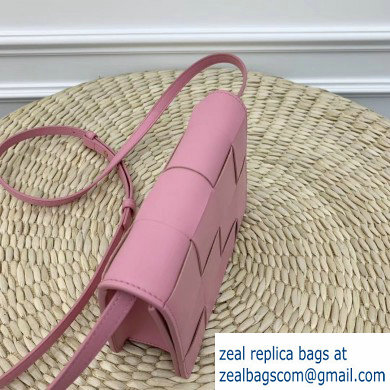 Bottega Veneta Cassette Mini Crossbody Bag In Maxi Weave Pink 2019 - Click Image to Close