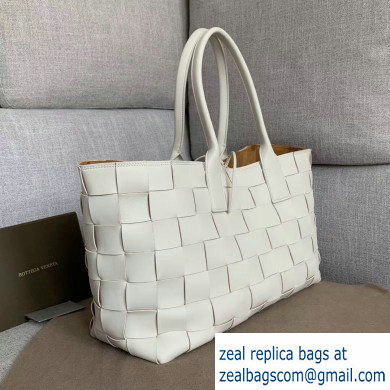 Bottega Veneta Horizontal Medium Tote Bag In Maxi Intreccio White 2019 - Click Image to Close