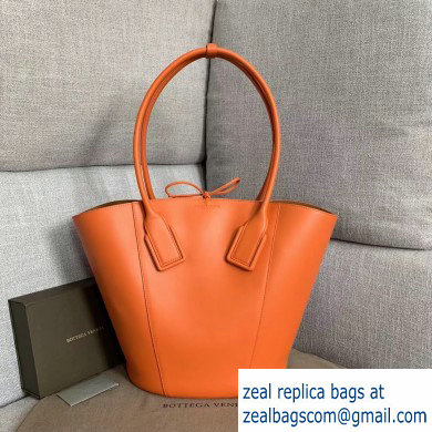 Bottega Veneta Medium Basket Tote Bag In French Calf Orange 2019