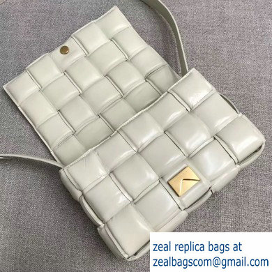 Bottega Veneta Padded Cassette Crossbody Bag Creamy 2019 - Click Image to Close