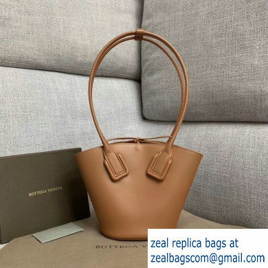 Bottega Veneta Small Basket Tote Bag In French Calf Brown 2019 - Click Image to Close