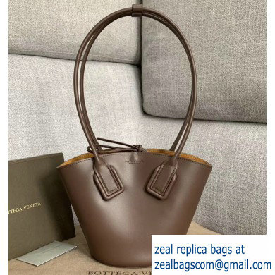 Bottega Veneta Small Basket Tote Bag In French Calf Coffee 2019 - Click Image to Close