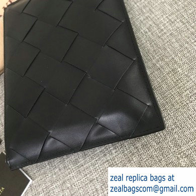 Bottega Veneta Small Pouch Clutch Bag In Maxi Intreccio Weave Black 2019