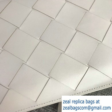 Bottega Veneta Small Pouch Clutch Bag In Maxi Intreccio Weave White 2019 - Click Image to Close