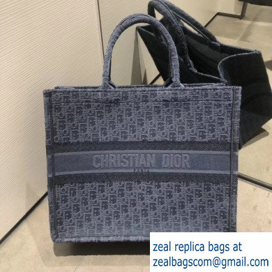 Dior Book Tote bag in denim blue Dior Oblique-embroidered canvas 2019 - Click Image to Close