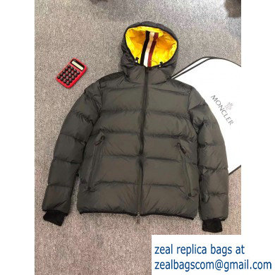 MONCLER HOODED BLACK/YELLOW SKI JACKET 2019