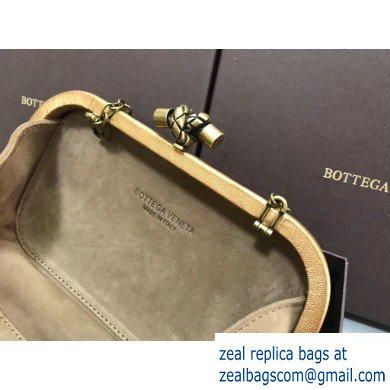 Bottega Veneta Intrecciato Bronze Chain Knot Clutch Bag Gold - Click Image to Close