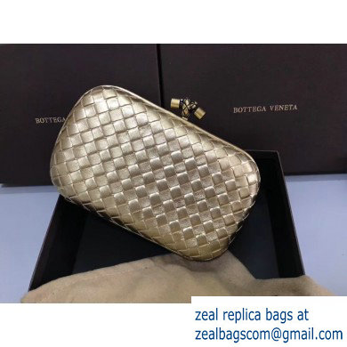 Bottega Veneta Intrecciato Bronze Chain Knot Clutch Bag Light Gold - Click Image to Close