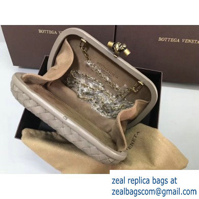 Bottega Veneta Intrecciato Bronze Chain Knot Clutch Bag Light Gray - Click Image to Close