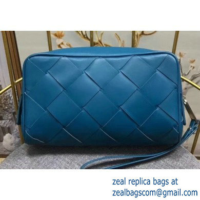 Bottega Veneta Small Toiletry Case In Intreccio Weave Blue 2020