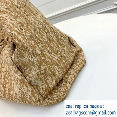 Bottega Veneta The Voluminous Shoulder Pouch Bag In Natural Cork 2020 - Click Image to Close